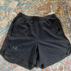 Men’s Under Armour Black Running Shorts Liner M Med Medium